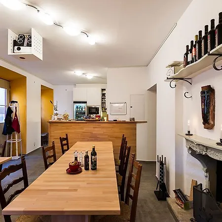 Charming And Osteria La Crisalide 3*
