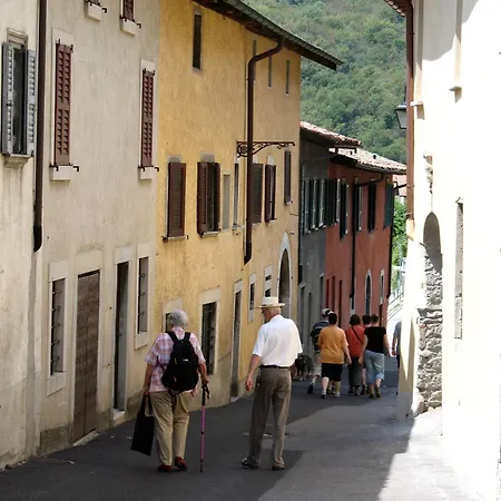 Bed & Breakfast Charming And Osteria La Crisalide