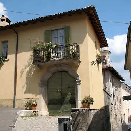 Bed & Breakfast Charming And Osteria La Crisalide