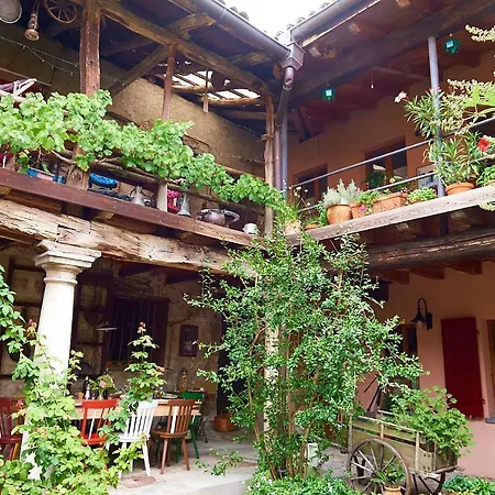 Charming And Osteria La Crisalide Meride